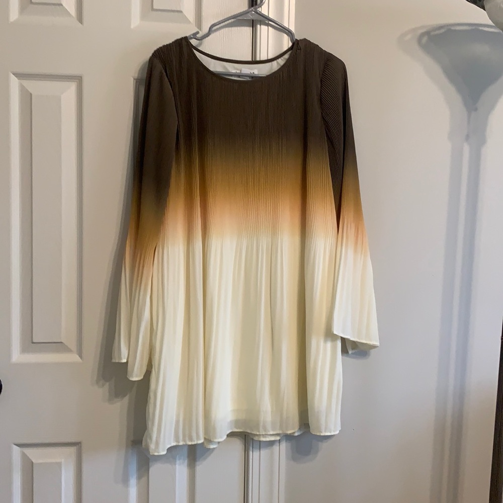 Née with tags ombré dress